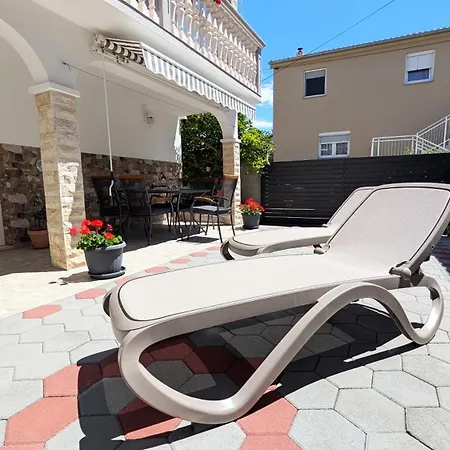 Modern 3br In With Balcony Or Terrace, Free Parking & Ac Апартаменты