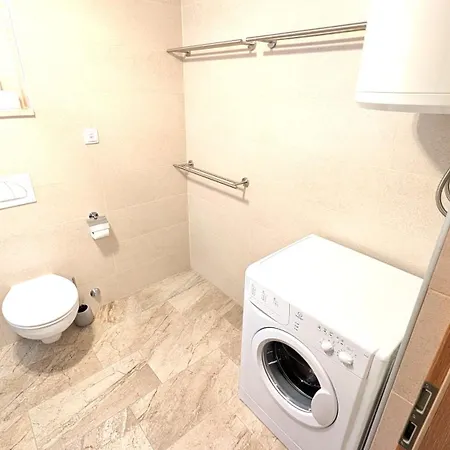 Διαμέρισμα Easy Zadar Acces - 3Br & Balcony Or Terrace Units -Carport -Bbq -Ac